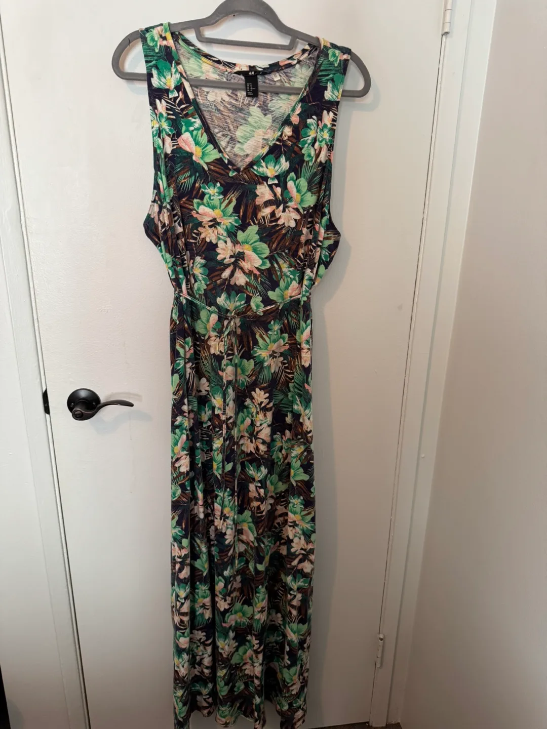 H&M Floral Maxi Dress - XL thumbnail