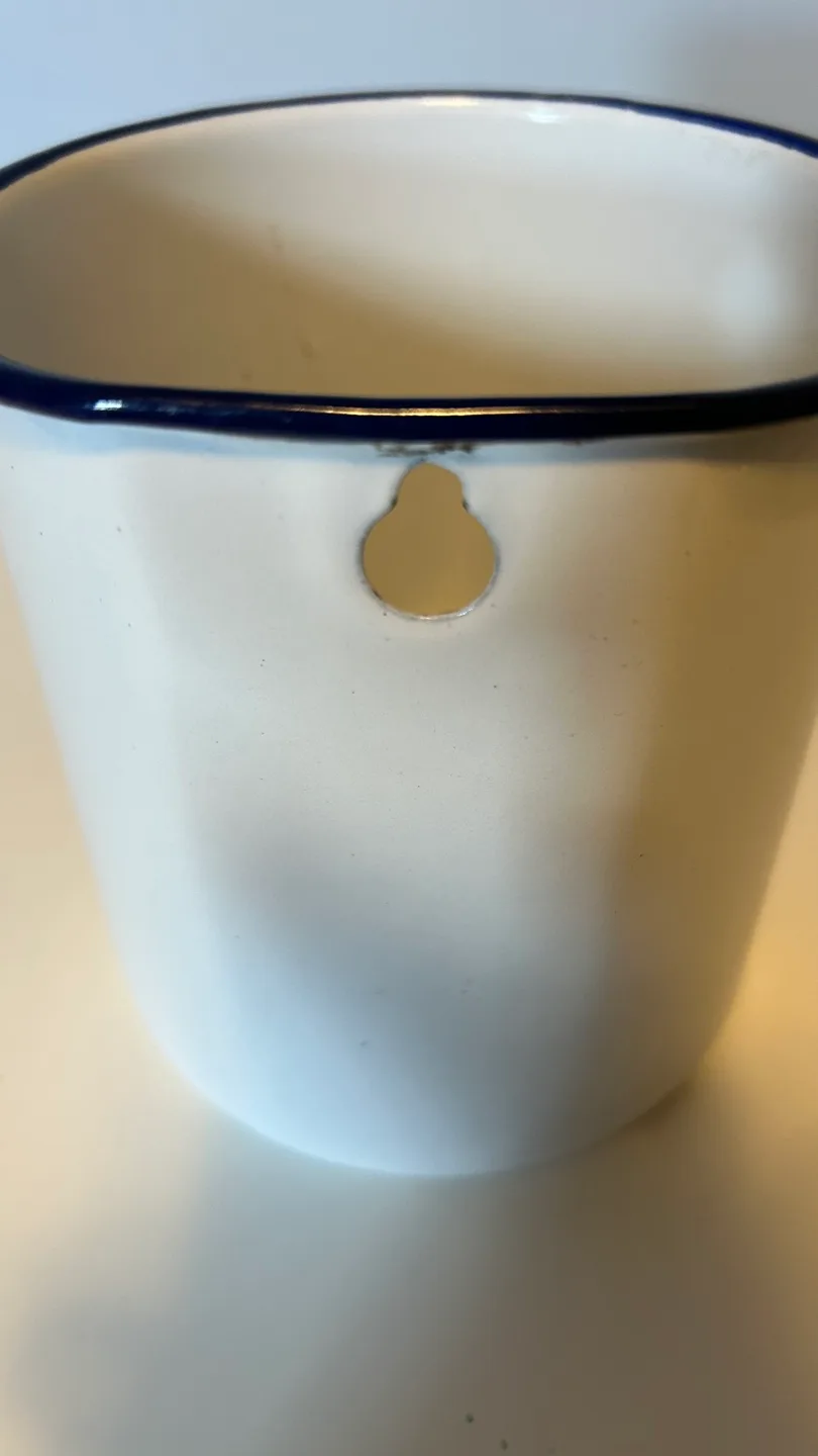 SOLD Vintage Enamel Ware container/ pot/wall decor image indicator(2)