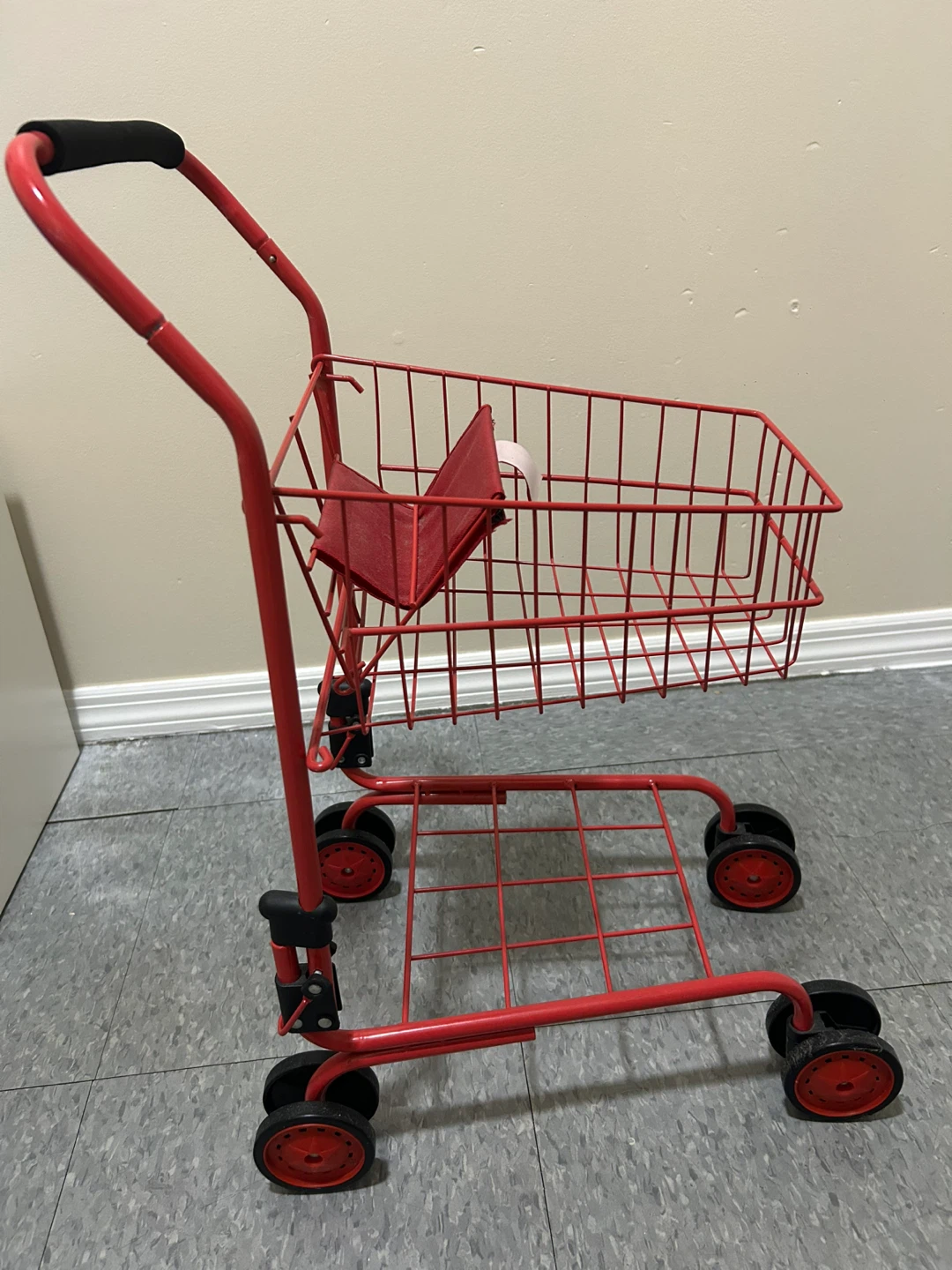 Red Toy Shopping Cart - photo 2