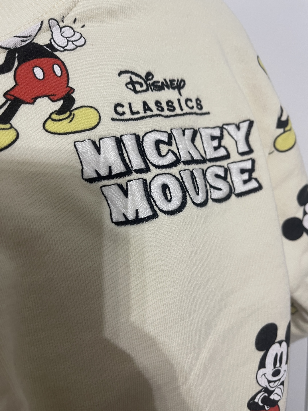 Size 6 Zara Mickey Mouse sweater - photo 4