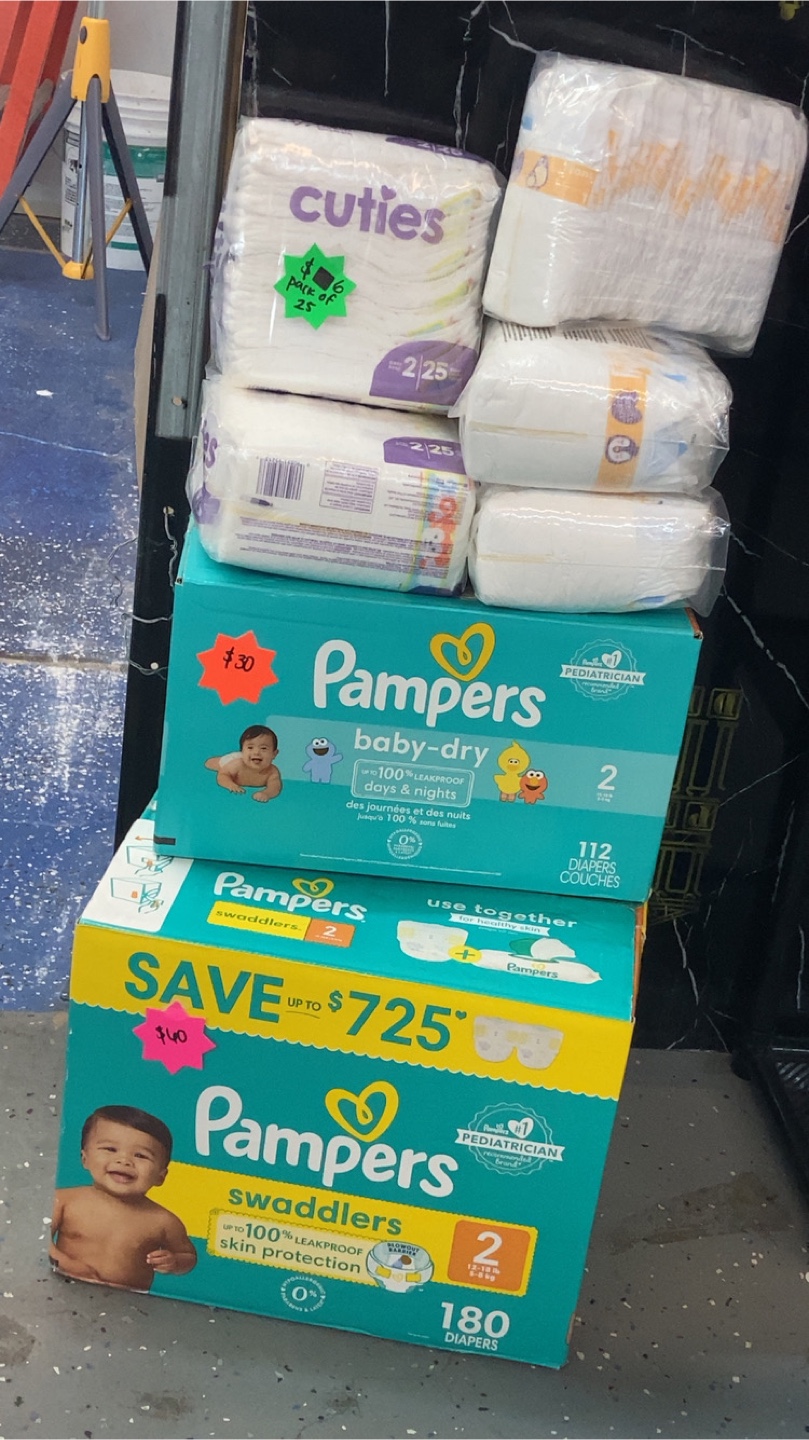 Pampers Baby-Dry & Swaddlers Diapers