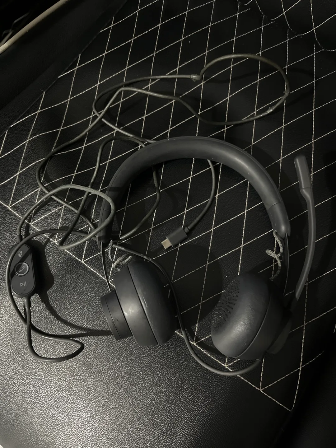Logitech Wired Headset thumbnail