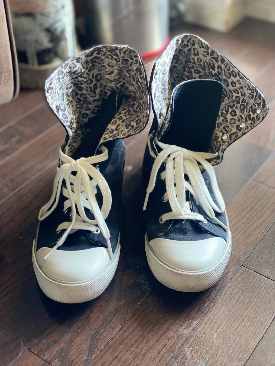 Coach Bonney High-Top Sneakers - Size 8.5 thumbnail