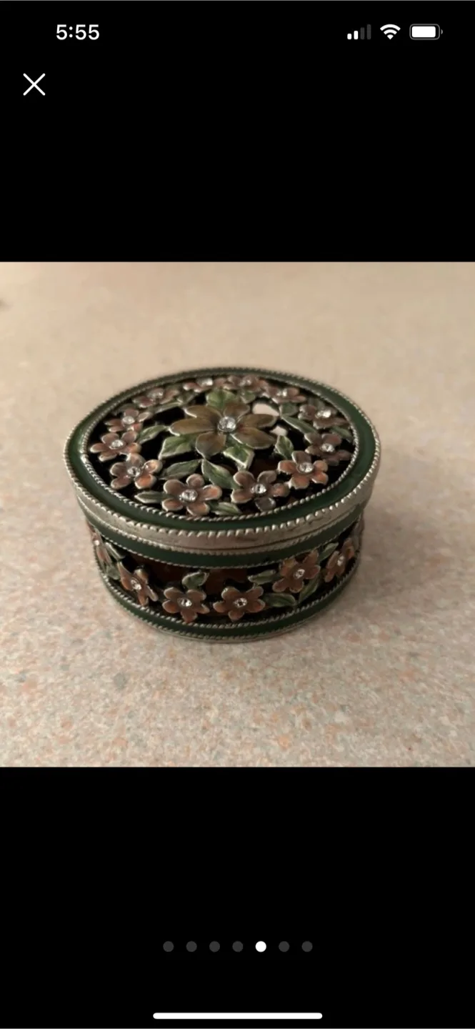 FREE: Floral Trinket Box image indicator(5)