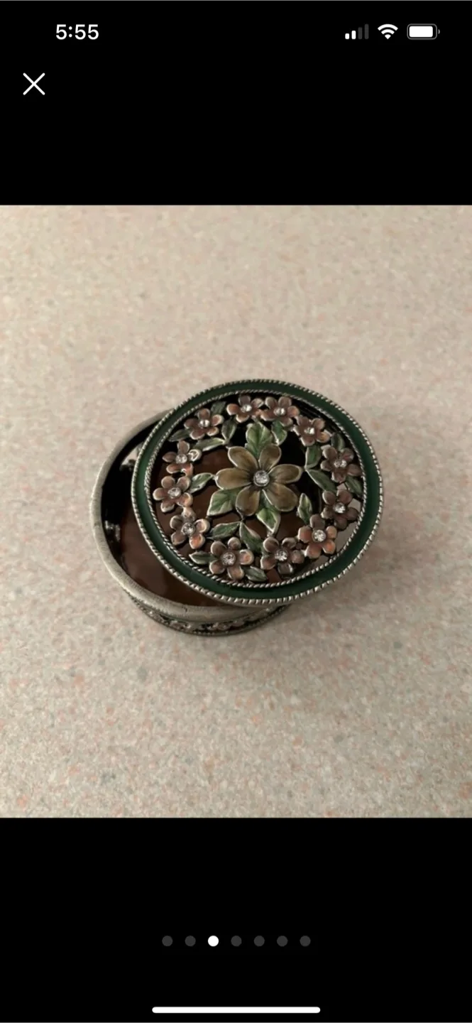 FREE: Floral Trinket Box image indicator(3)