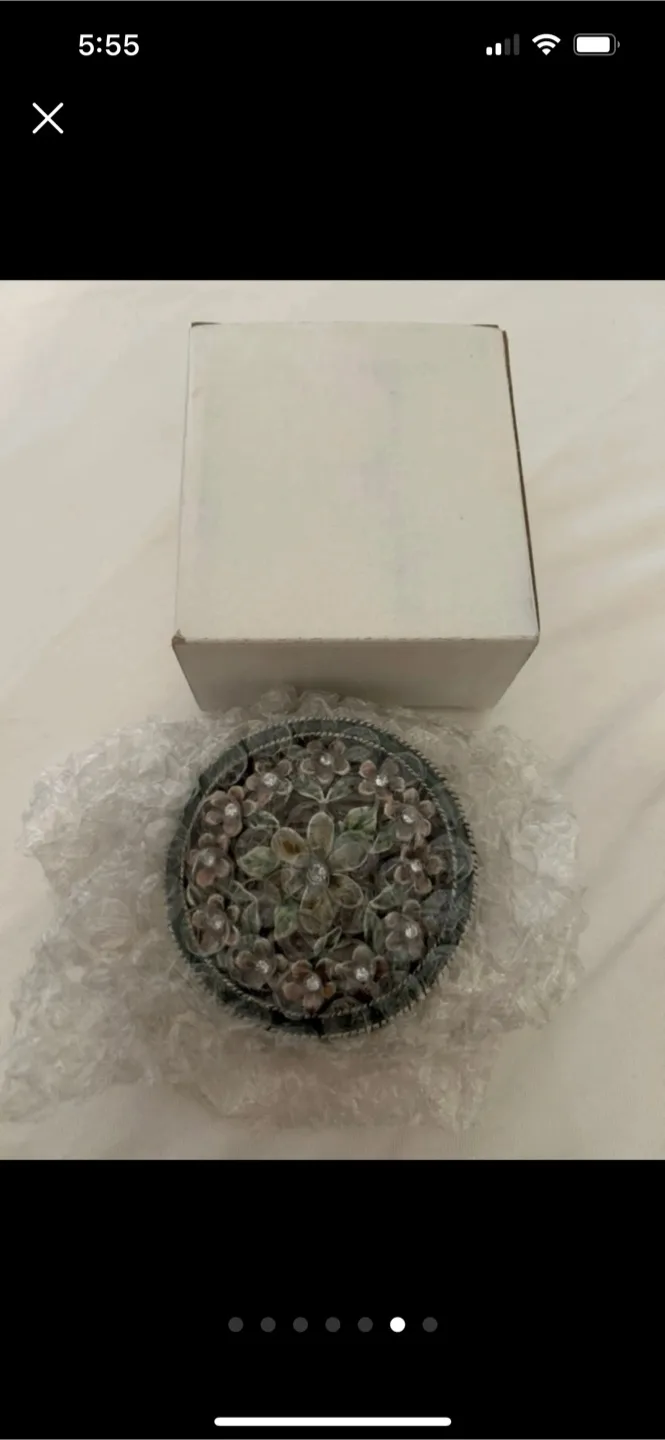 FREE: Floral Trinket Box image indicator(6)