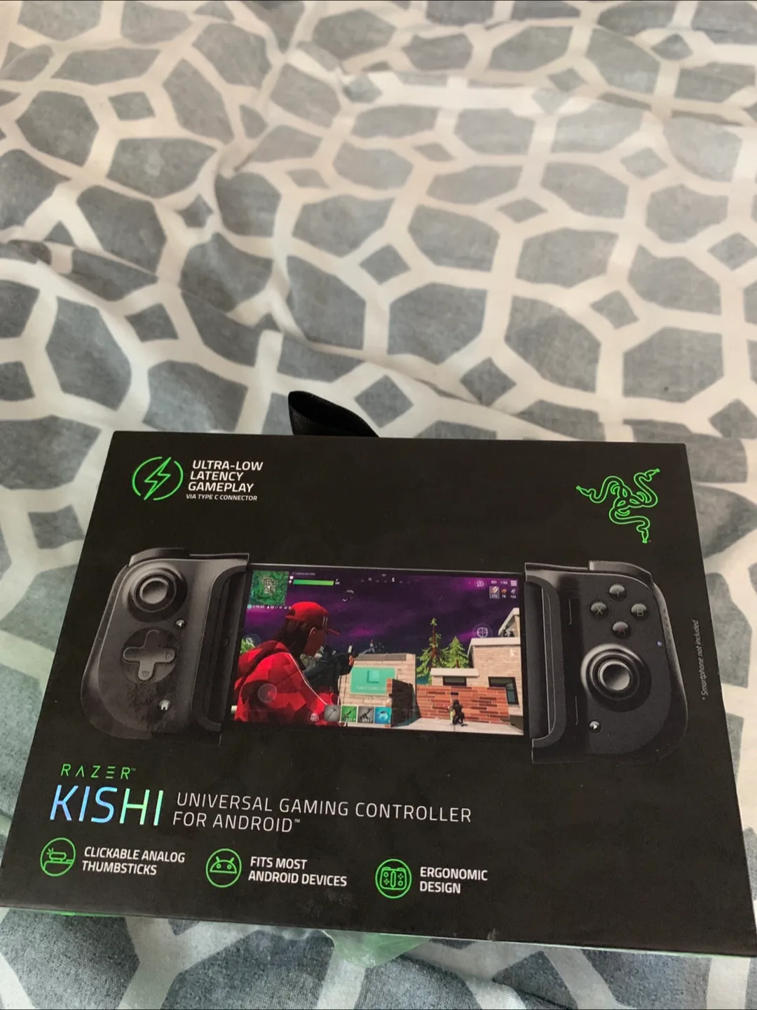 Razer Kishi Universal Gaming Controller for Android image indicator(2)