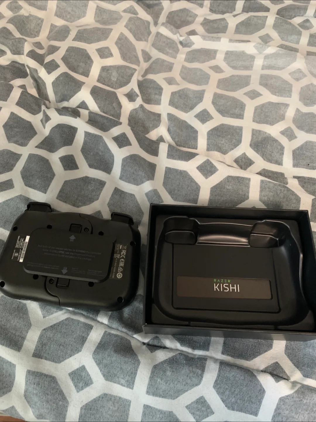 Razer Kishi Universal Gaming Controller for Android image indicator(3)