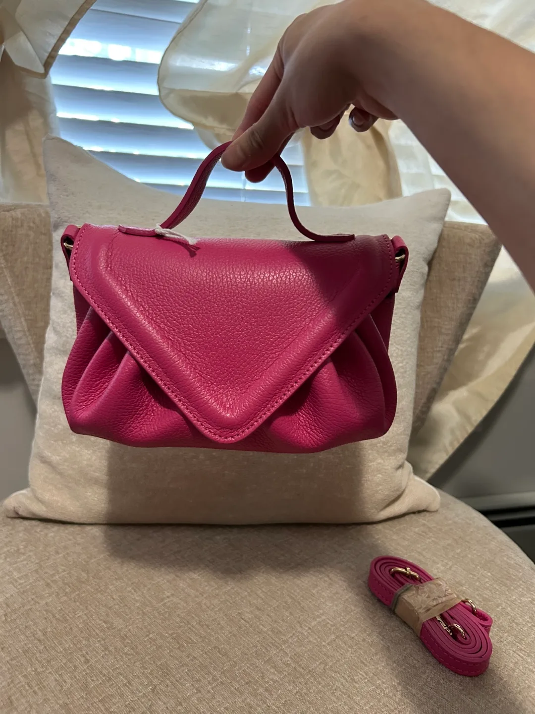 Pink Leather Handbag - Made in Italy image indicator(4)