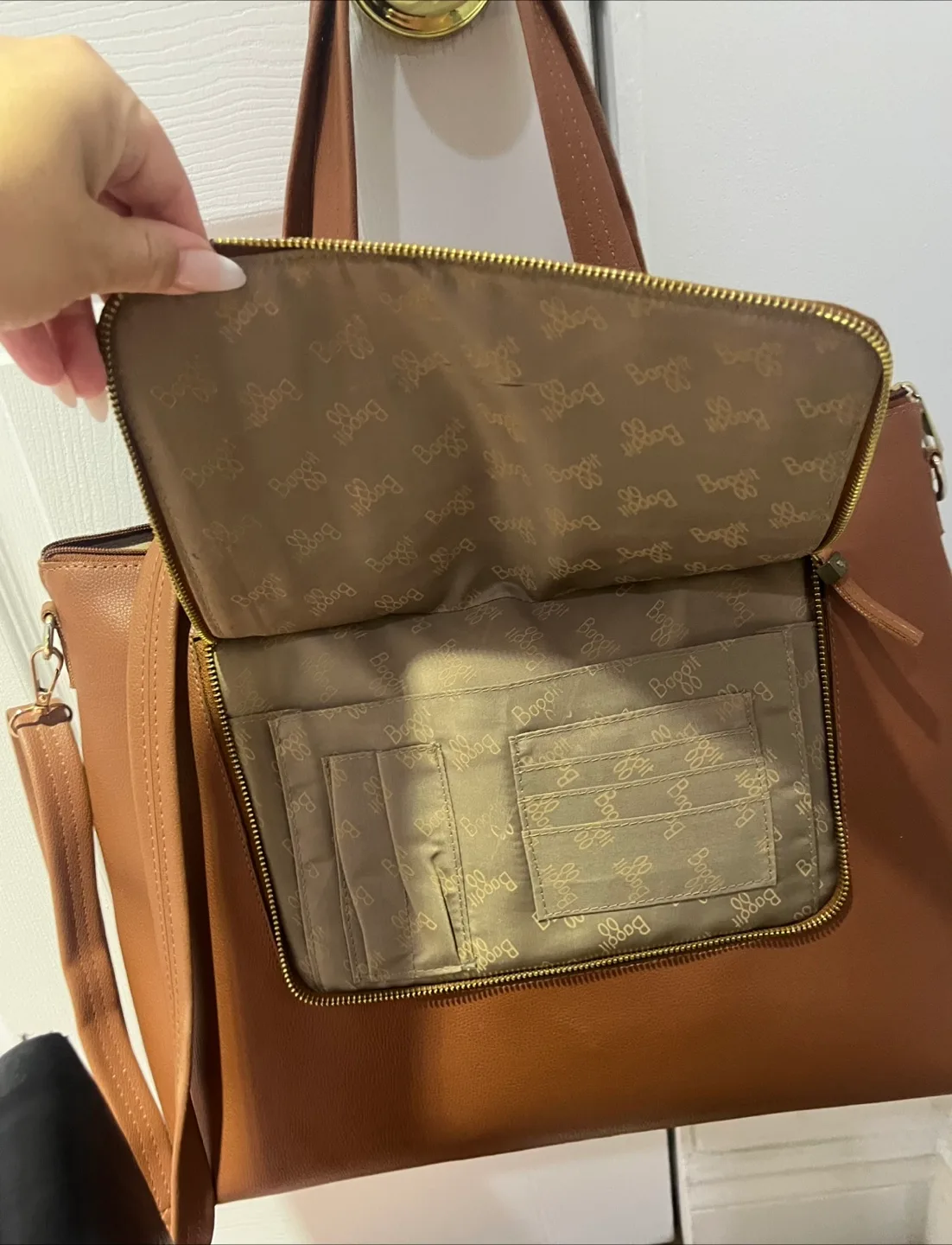 Baggit Brown Tote Bag image indicator(2)