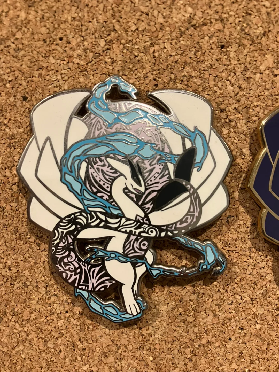 Pokémon Enamel Pins Lugia image indicator(6)