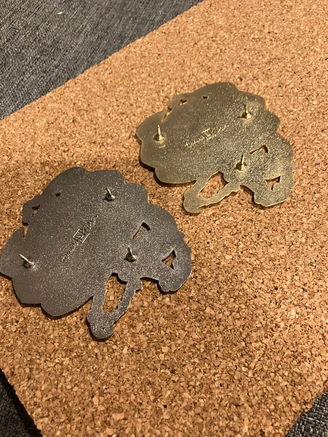 Pokémon Enamel Pins Lugia image indicator(8)