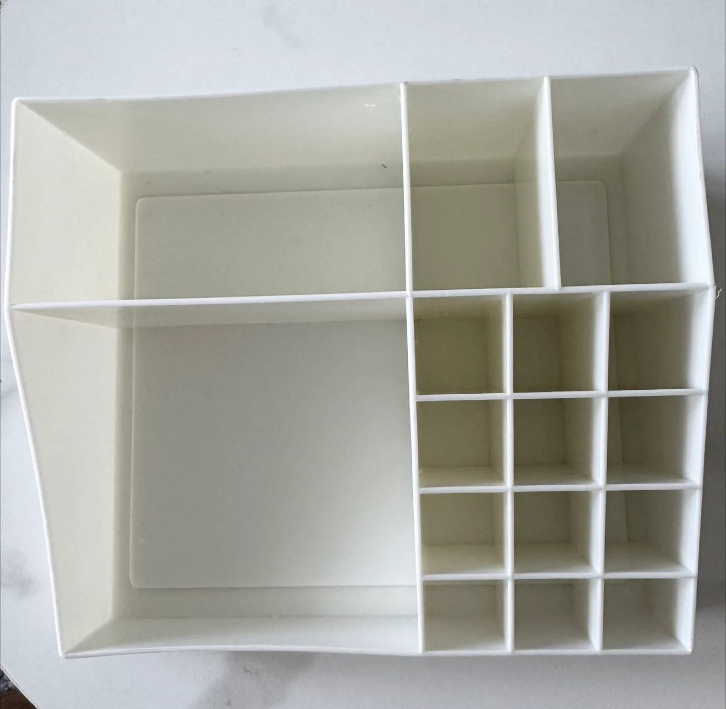 White Plastic Makeup Organizer thumbnail