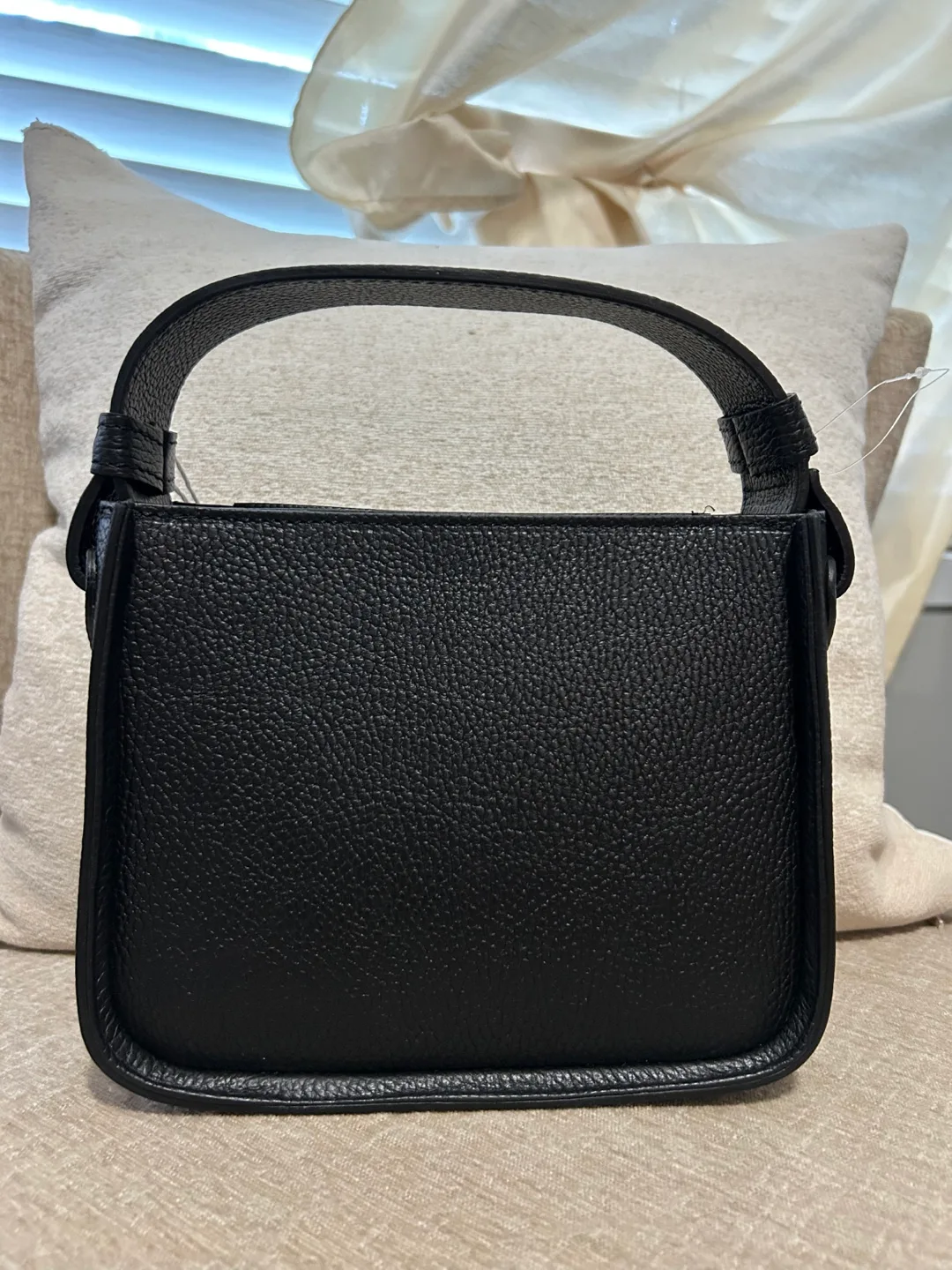 Black Top Handle Bag image indicator(2)