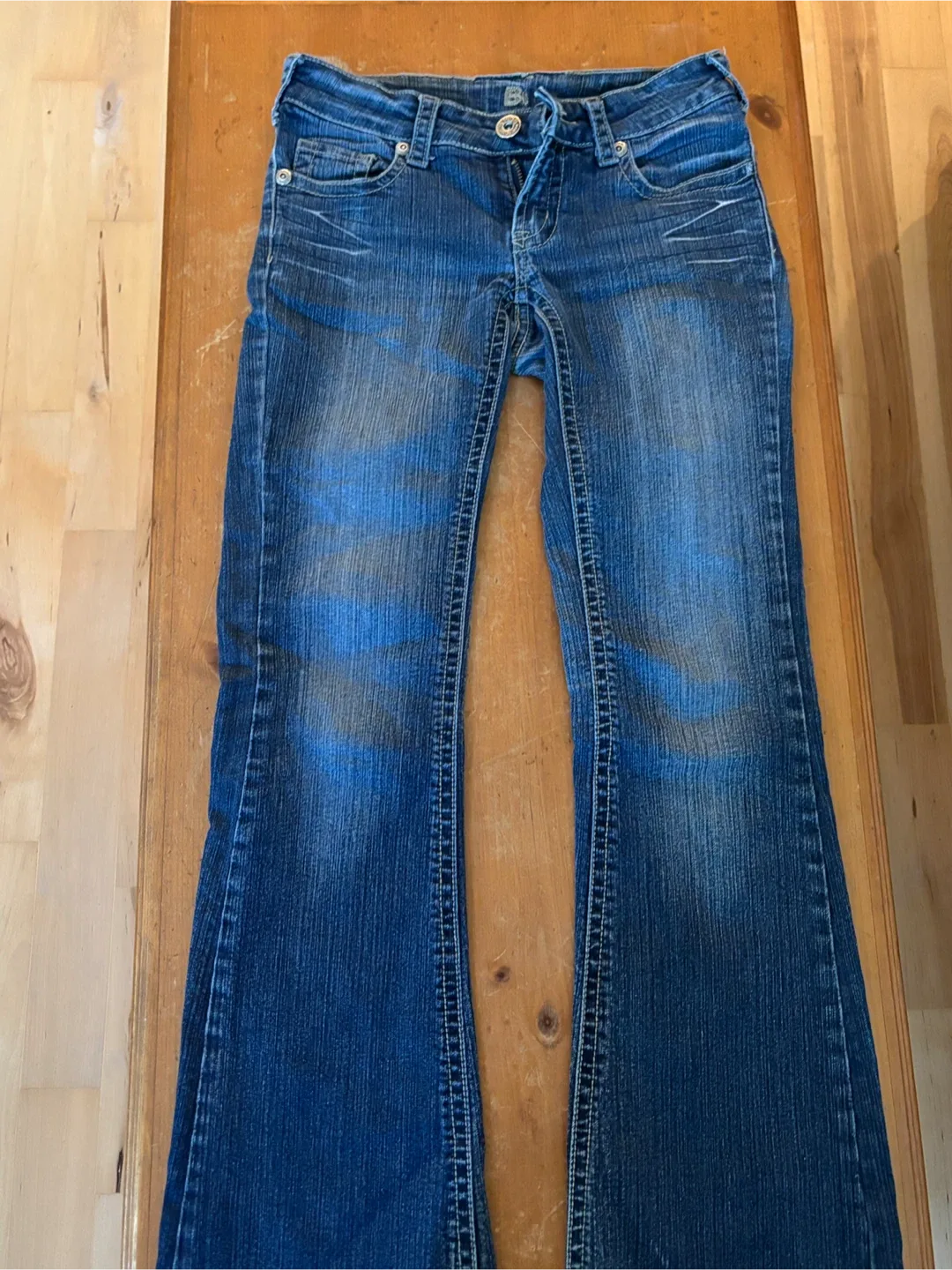 True Religion Jeans - Size 27 thumbnail