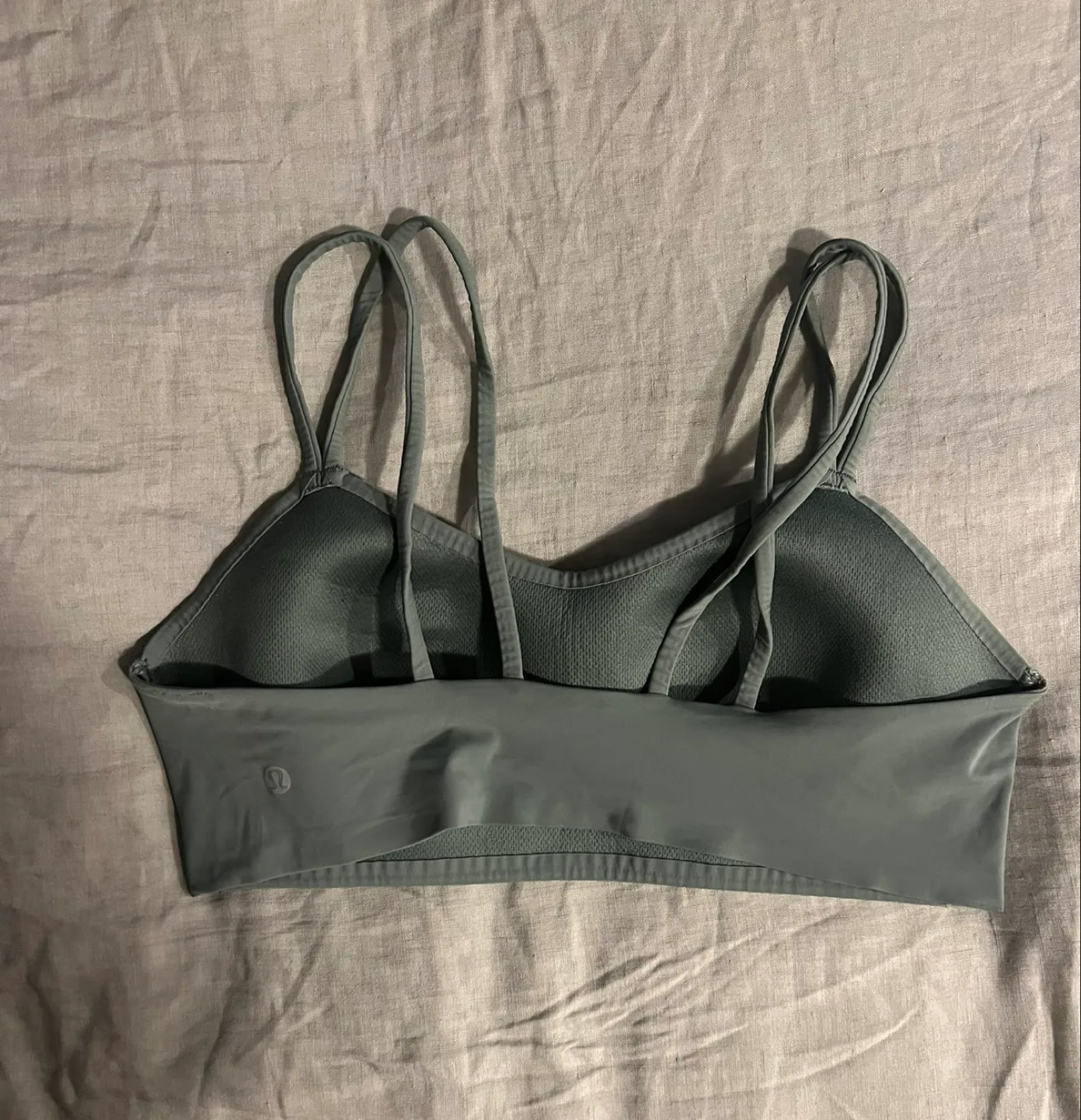Lululemon Like A Cloud Bras B/C cup - size 10 image indicator(2)