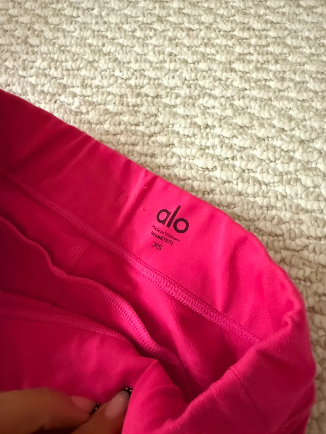 ALO Yoga High Waist Airlift Pink Leggings - Size XS image indicator(5)