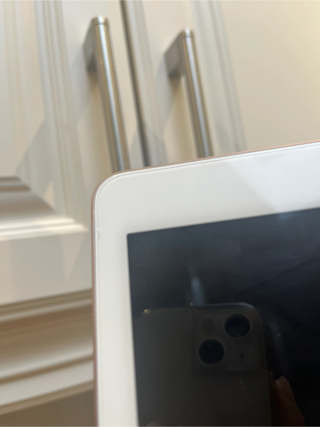 Gold iPad (6th generation) Wi-Fi 128GB - photo 5