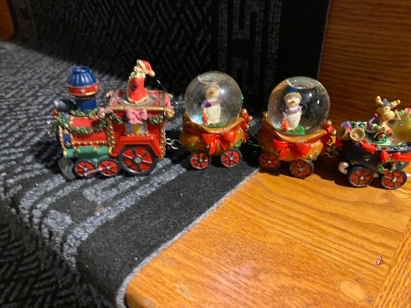 Christmas Train Decoration Set thumbnail