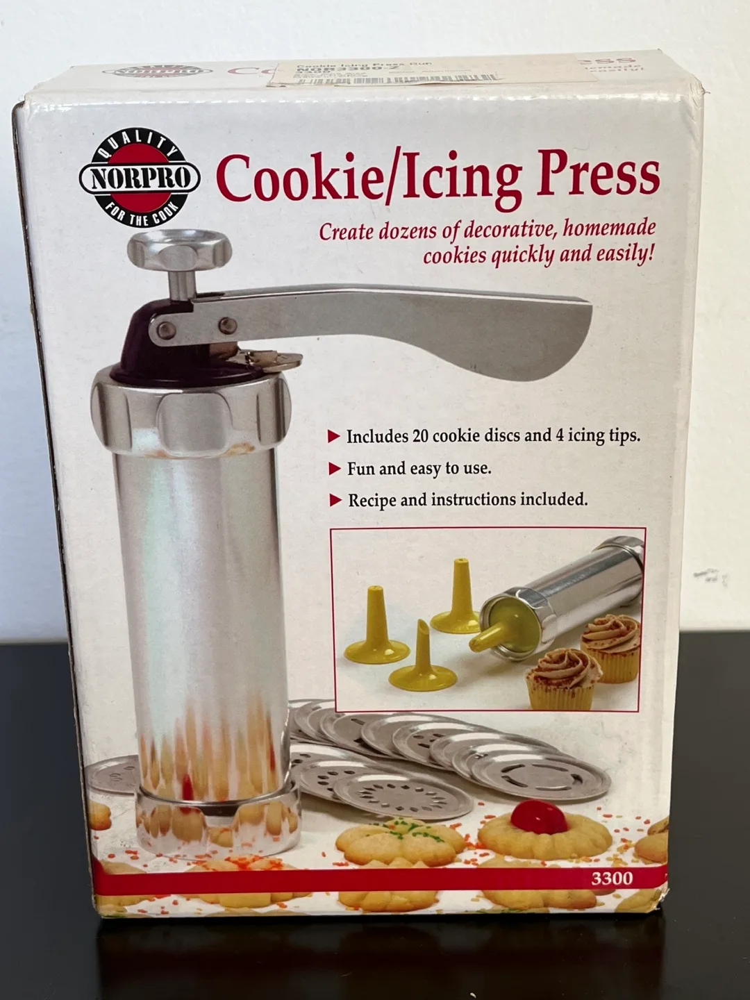 Norpro Cookie/Icing Press with Discs & Tips image indicator(5)