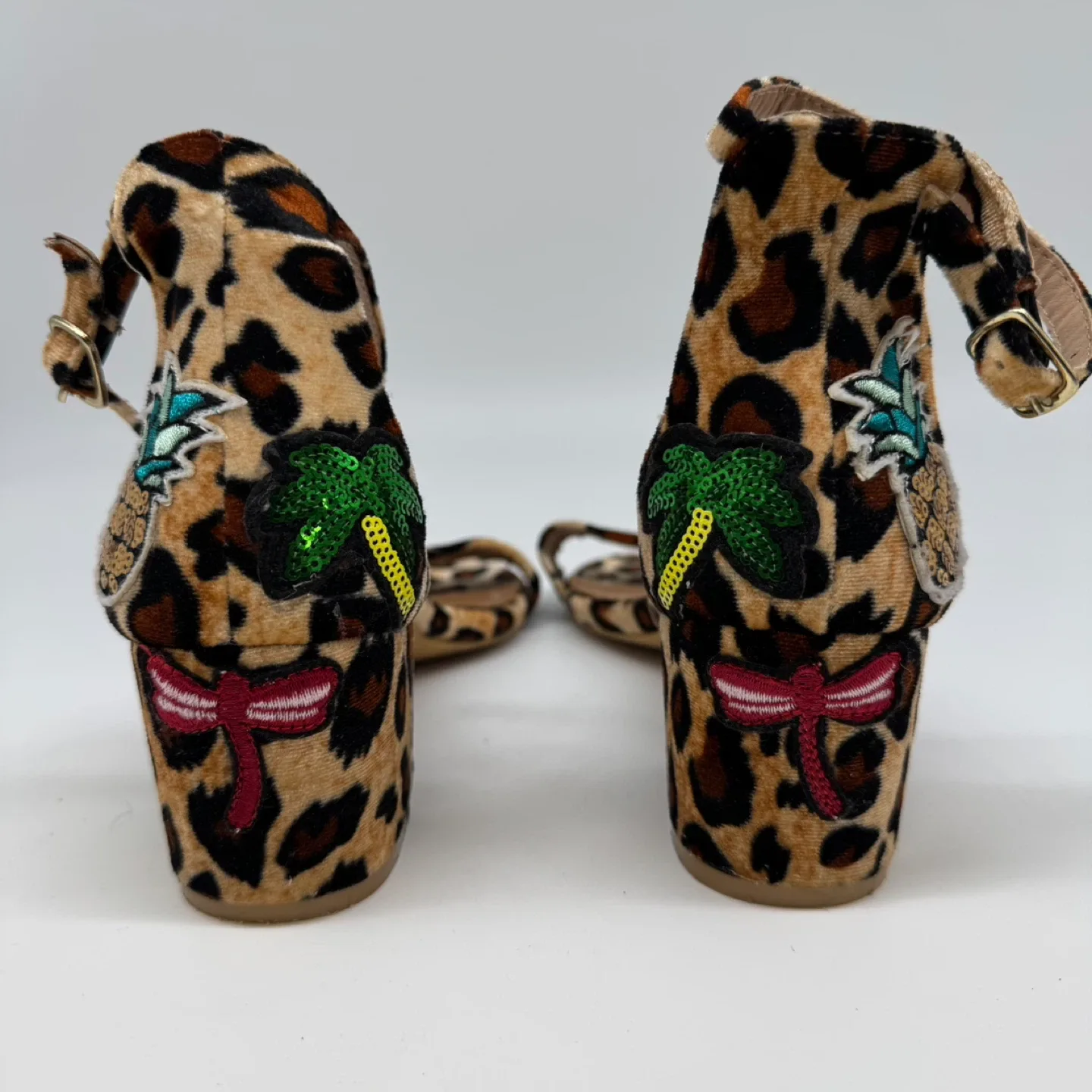 Le Château Leopard Print Block Heel Sandals – Size 9 – Like New image indicator(6)