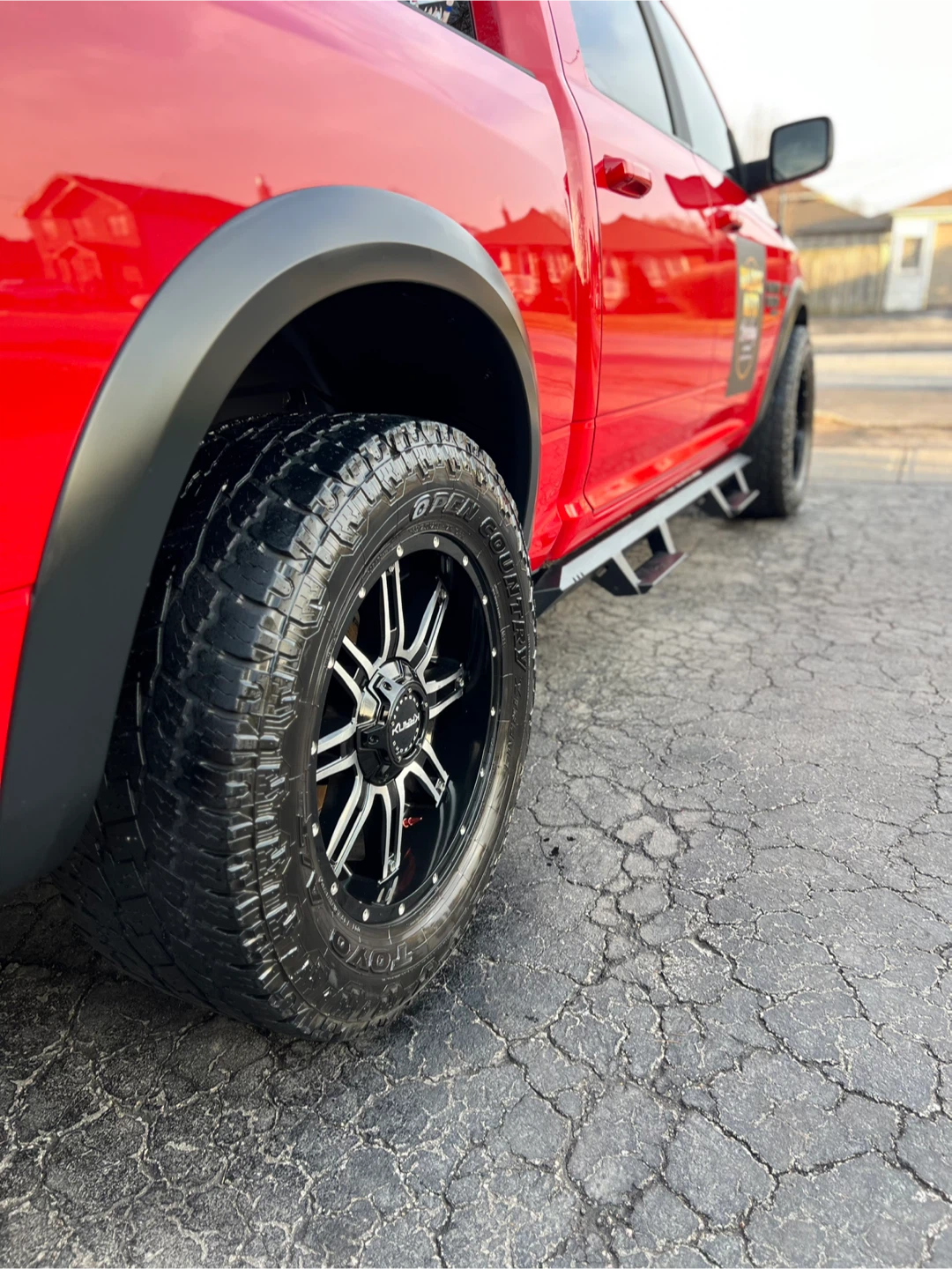 Wheels & Toyo Open Country Tires 20x12.5x35 - photo 4