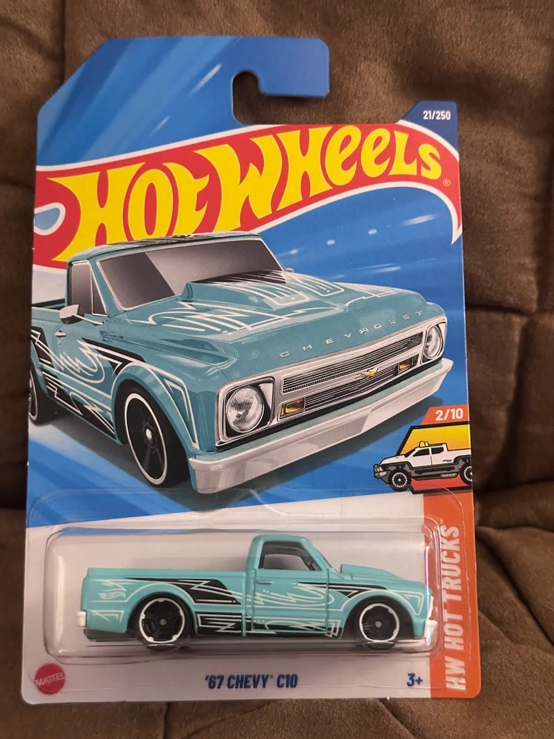 Hot Wheels & Matchbox Chevy C10 Trucks set image indicator(2)