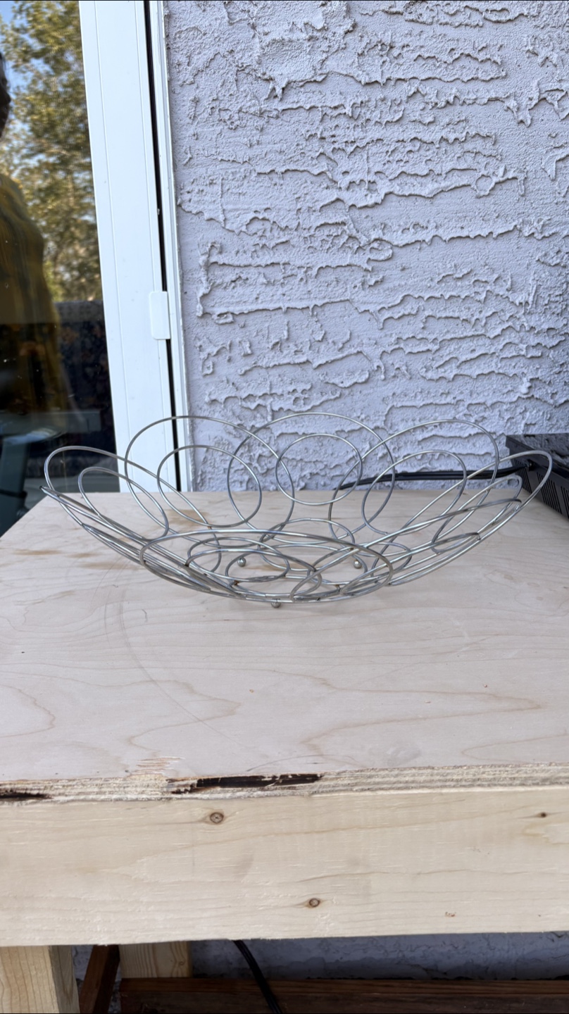 Metal Wire Decorative Bowl & Blue Water Cooler - photo 2