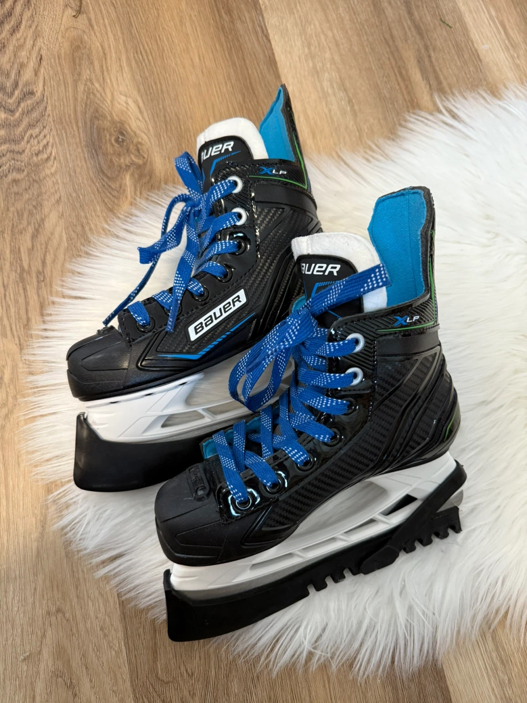 Bauer XLP Youth Ice Hockey Skates - Size Y13