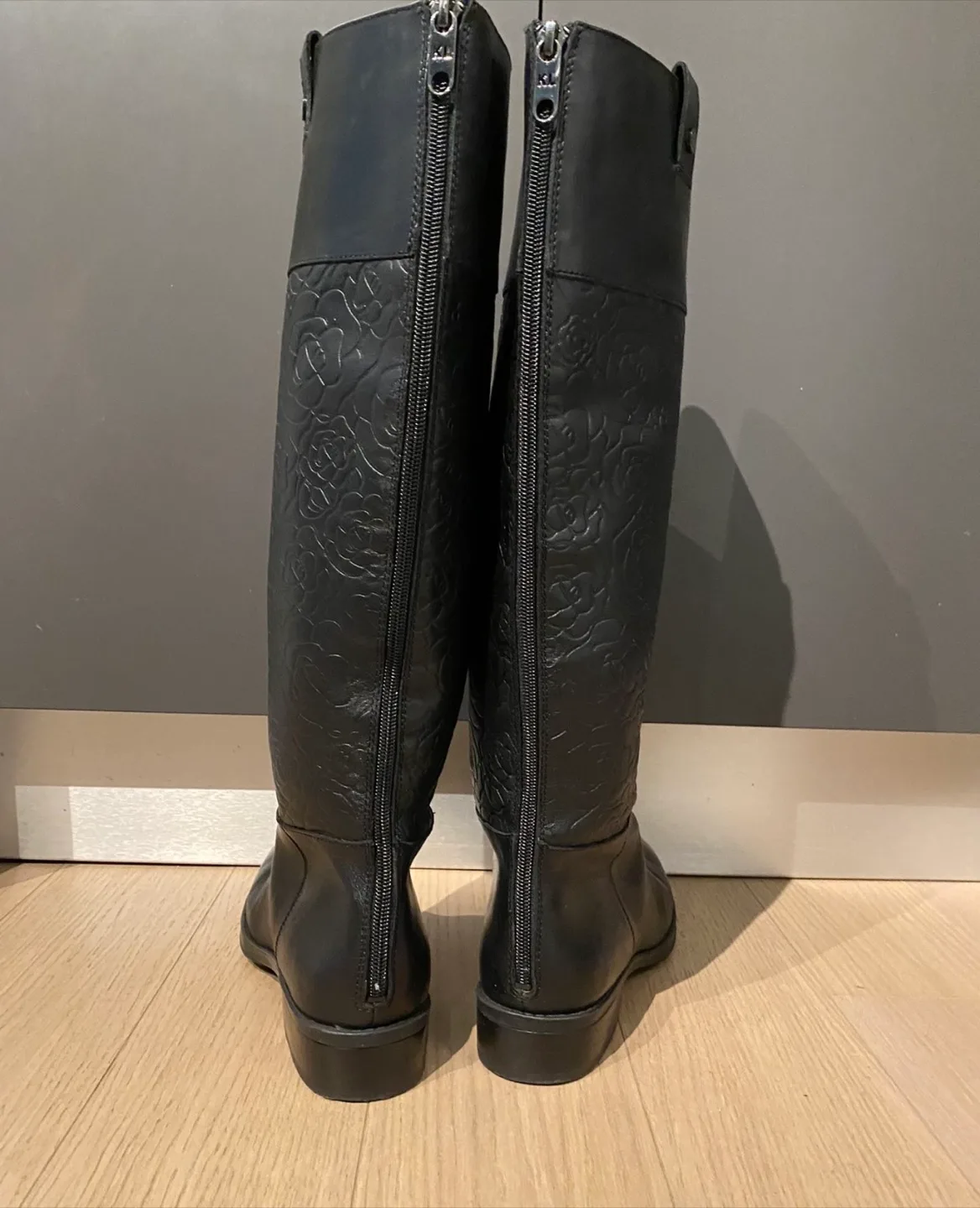 Karl Lagerfeld Paris Black Leather Boots - Size 8.5 image indicator(2)