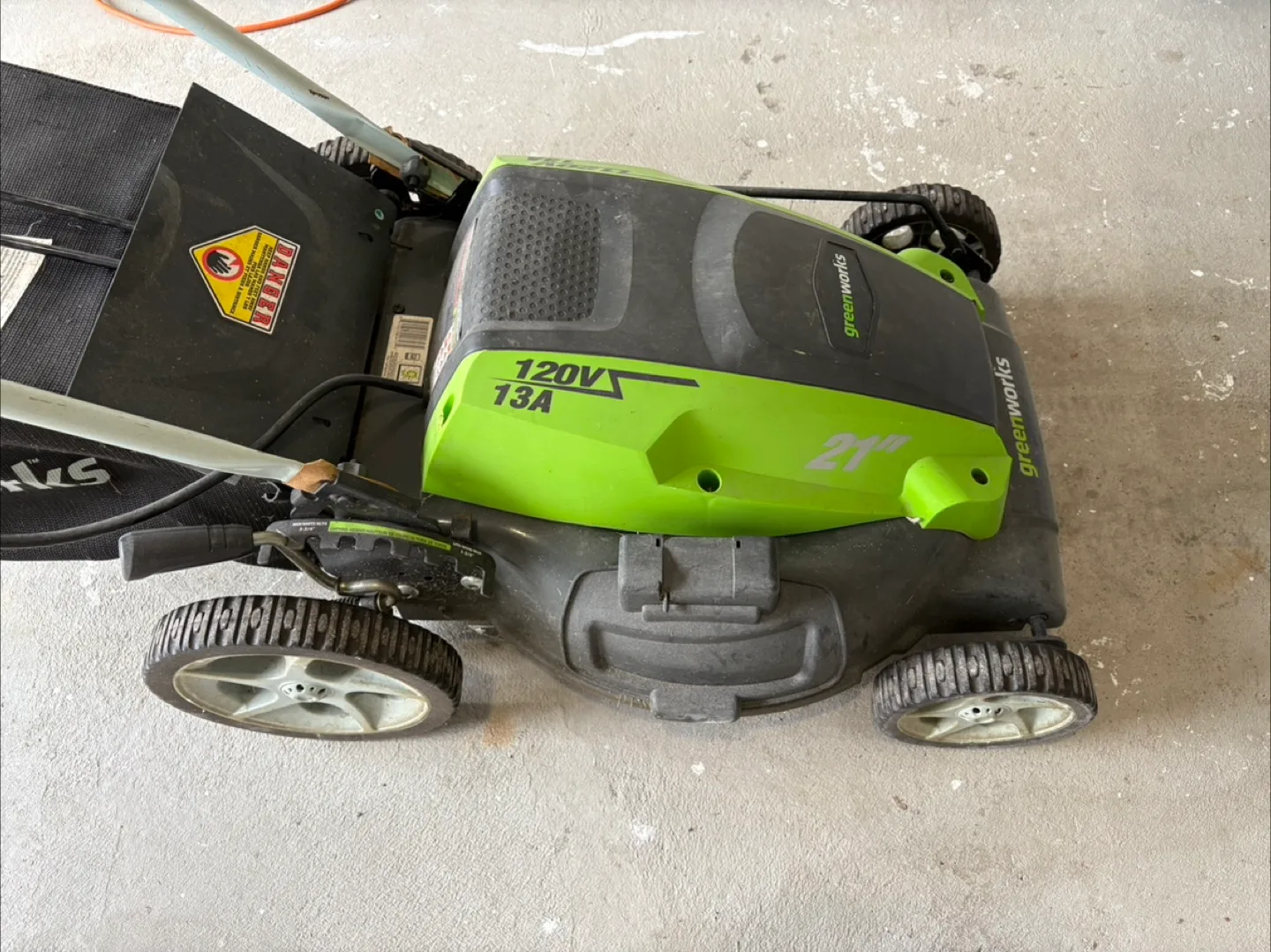 Greenworks 21" Electric Corded Lawn Mower ***Excellent Condition image indicator(2)