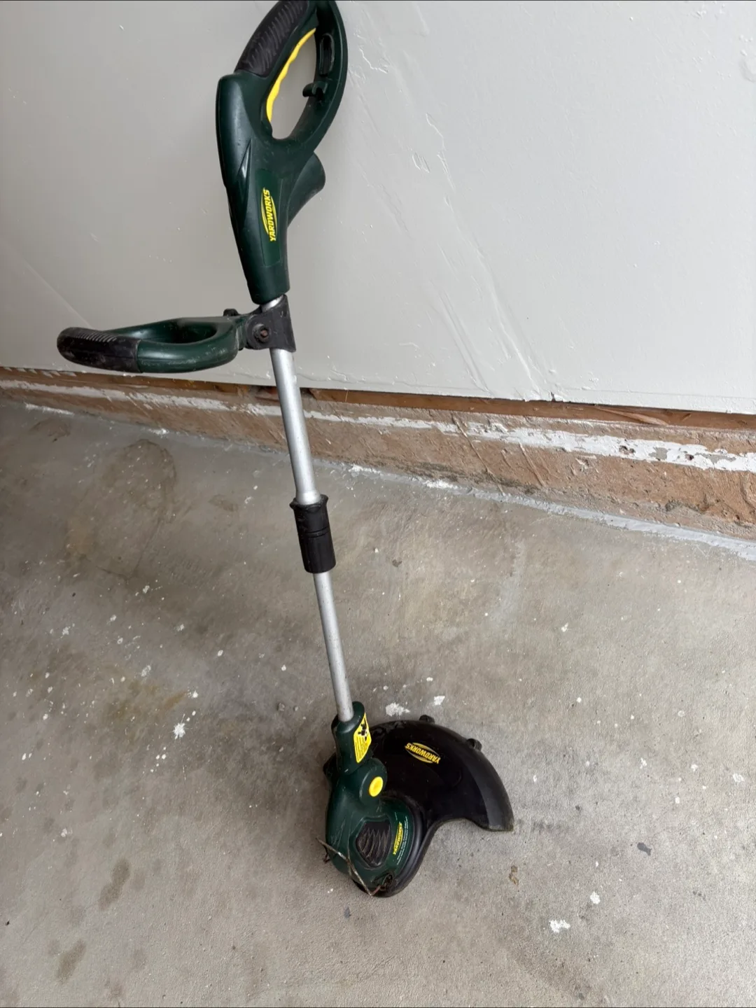 Yard works 14” Electric Corded Trimmer thumbnail