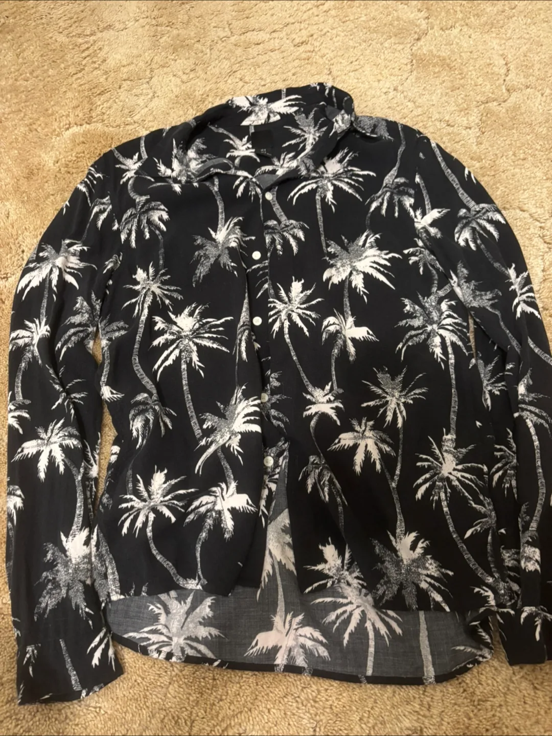 H&M Palm Tree Print Button -Up Shirt - Size M thumbnail