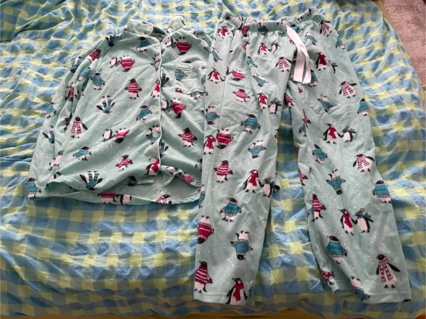 Ardene pajama set (Never worn) (Medium) thumbnail