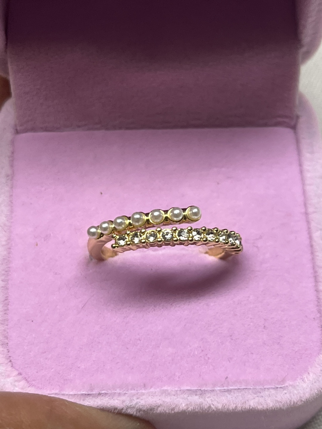 Ring with Pearls and Rhinestones - photo 4