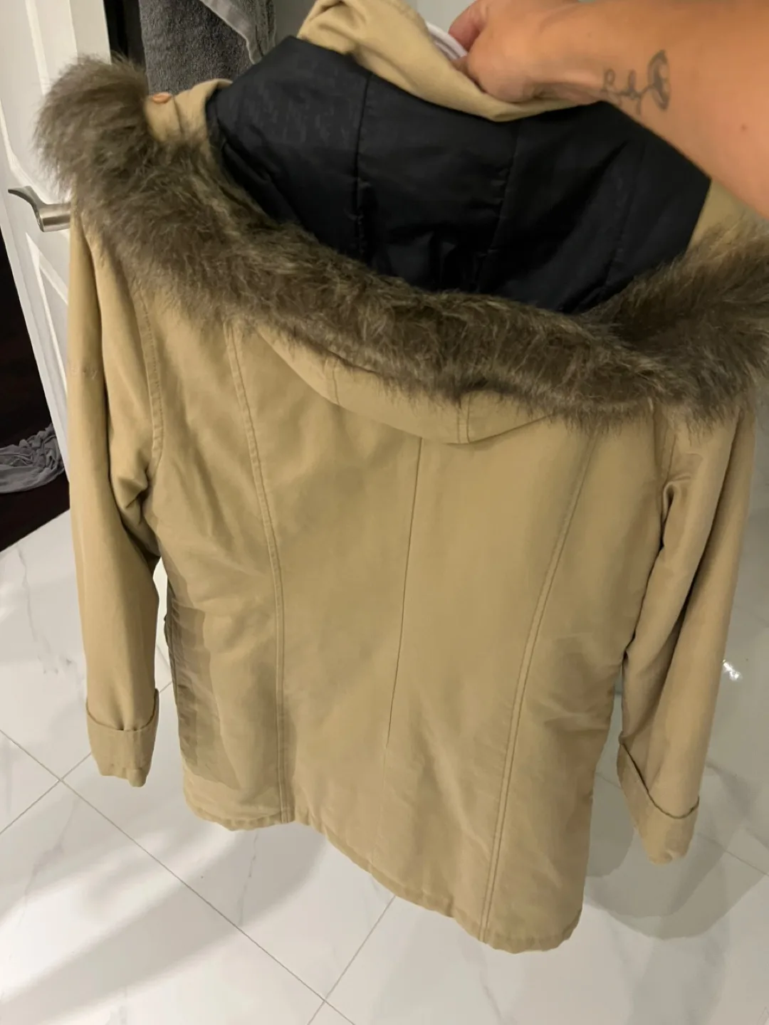 edc by Esprit Beige Fur Hooded Jacket - Size M image indicator(3)