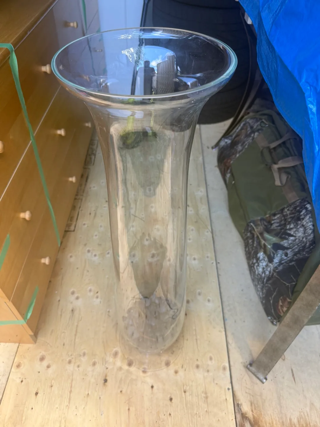 Glass Vase image indicator(2)