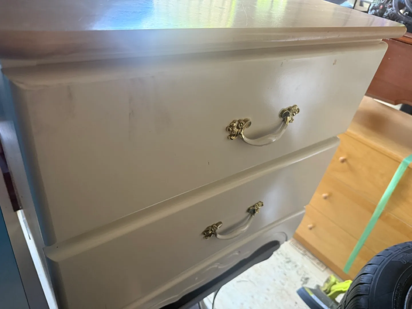 White 5-Drawer Dresser & 2-Drawer Night Table image indicator(5)