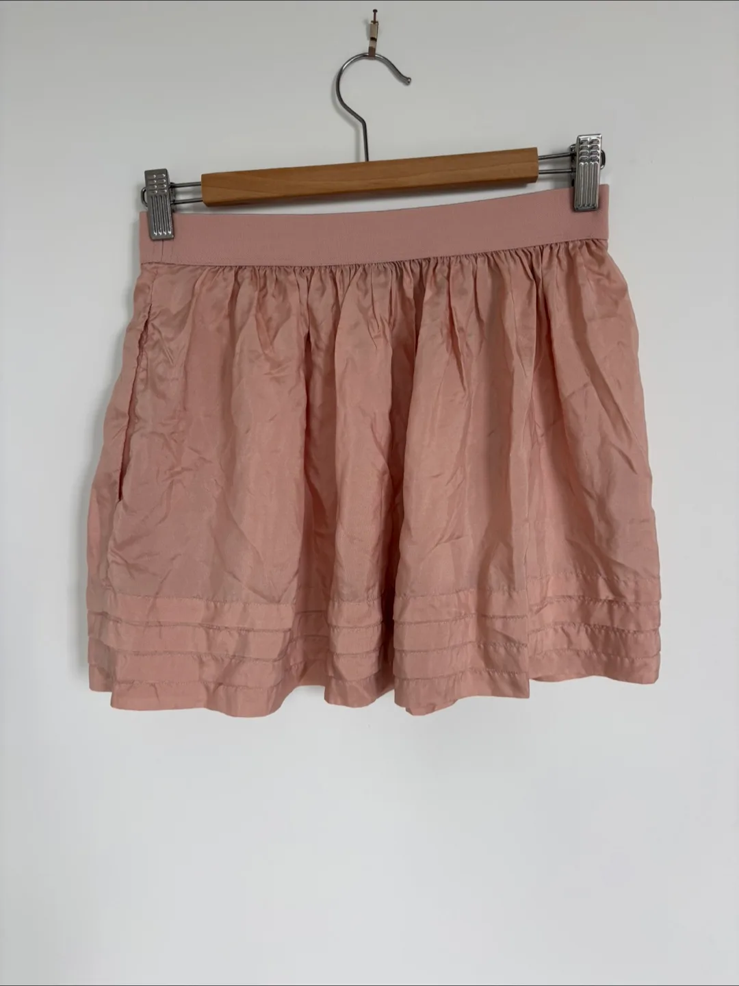 BCBGMAXAZRIA Silk Skirt - Size XXS image indicator(4)