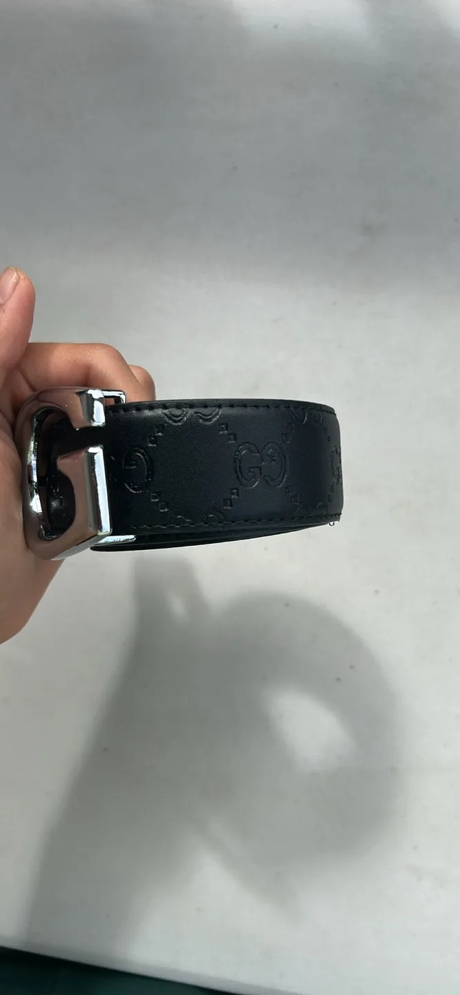 Gucci Black Leather Belt Size 46/115 image indicator(2)