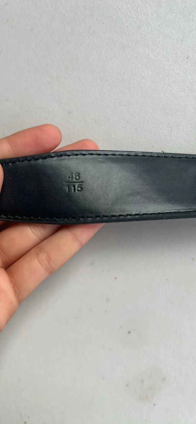 Gucci Black Leather Belt Size 46/115 image indicator(4)