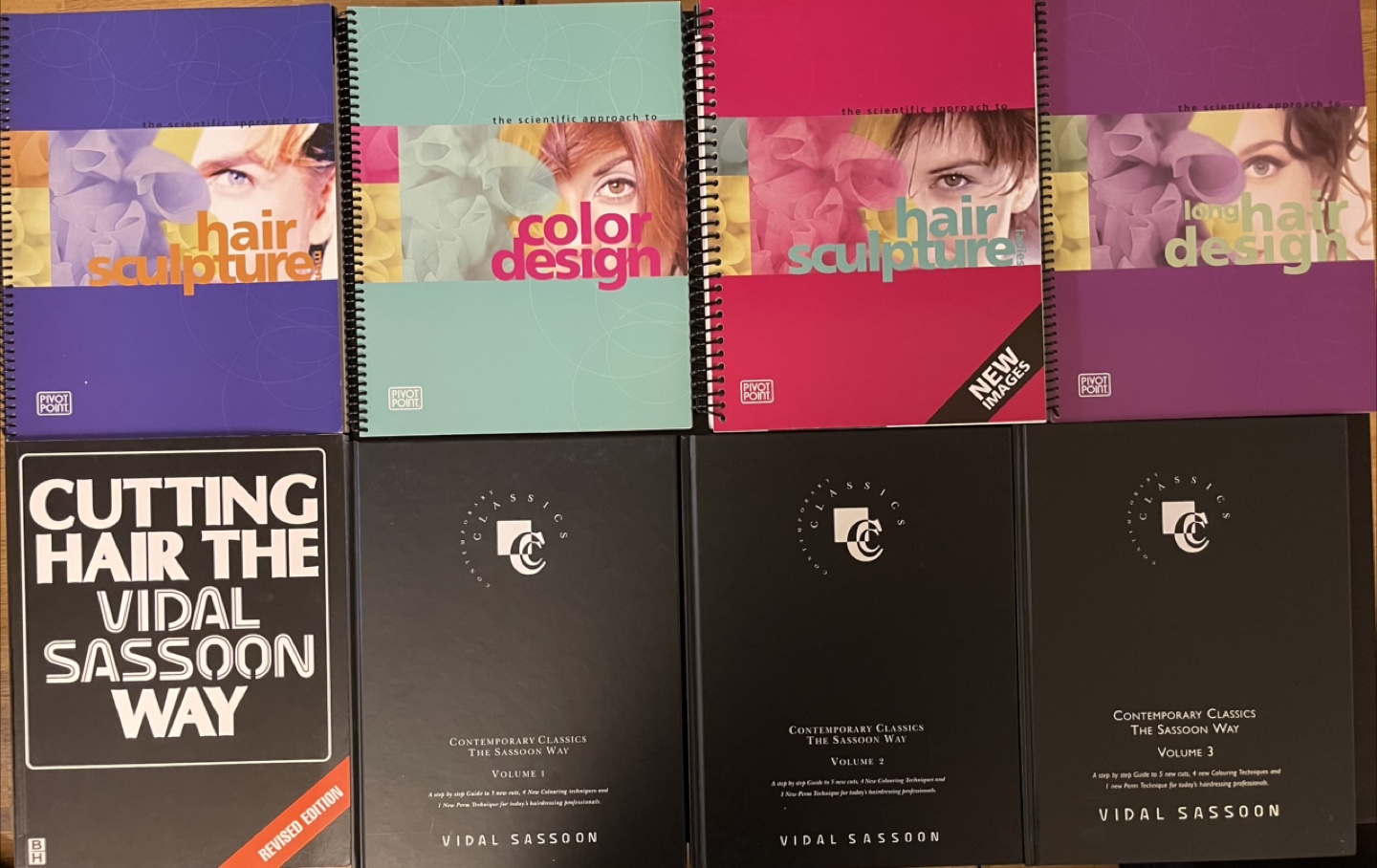 Hairdressing & Cosmetology Books. - photo 2