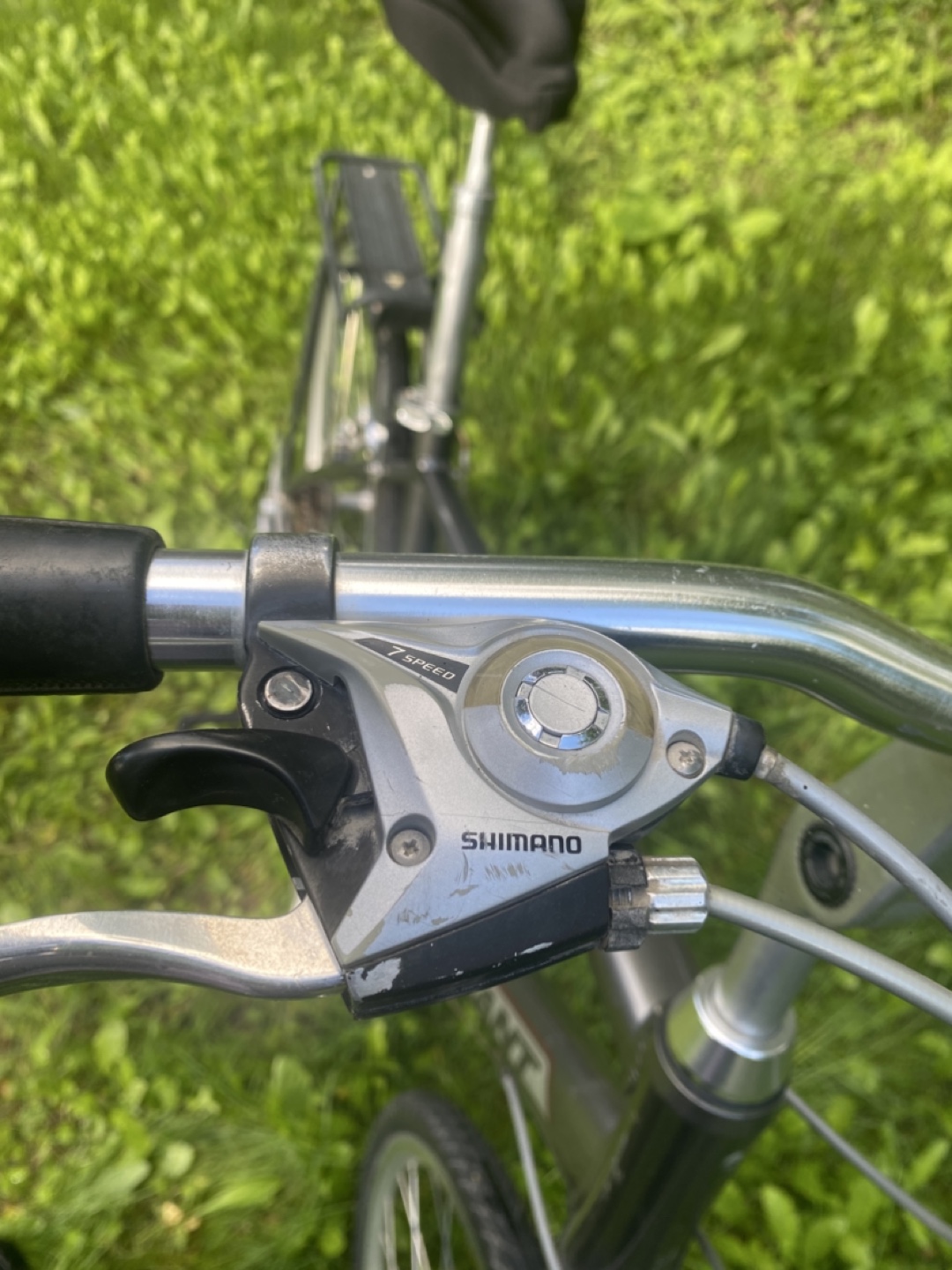 GIANT CYPRESS COMFORT SERIES 27.5” BICYCLE! - photo 5