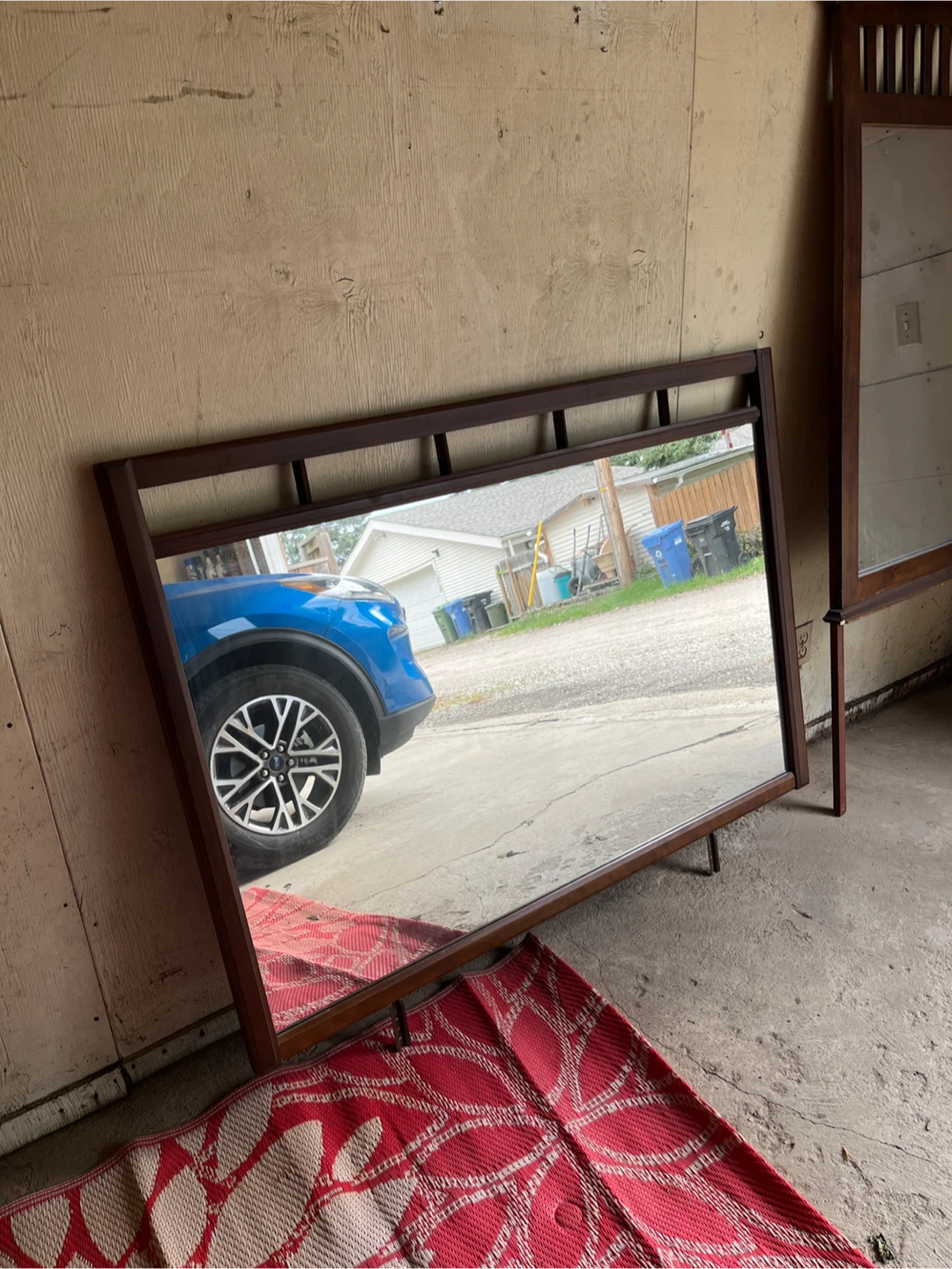 Wooden Framed Standing Mirror for two dressers - photo 2