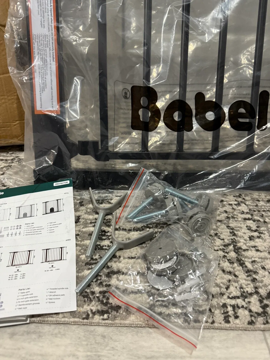 NEW Babelio 26’-40’ No Drill Baby Gate image indicator(5)