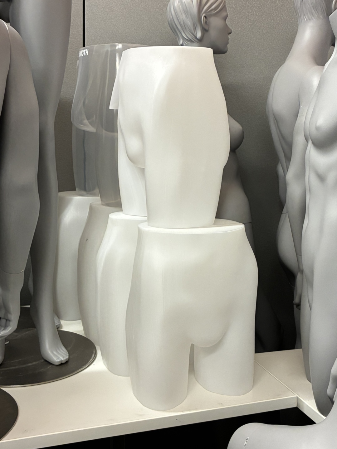 Mannequin torsos - Male & Female - photo 2