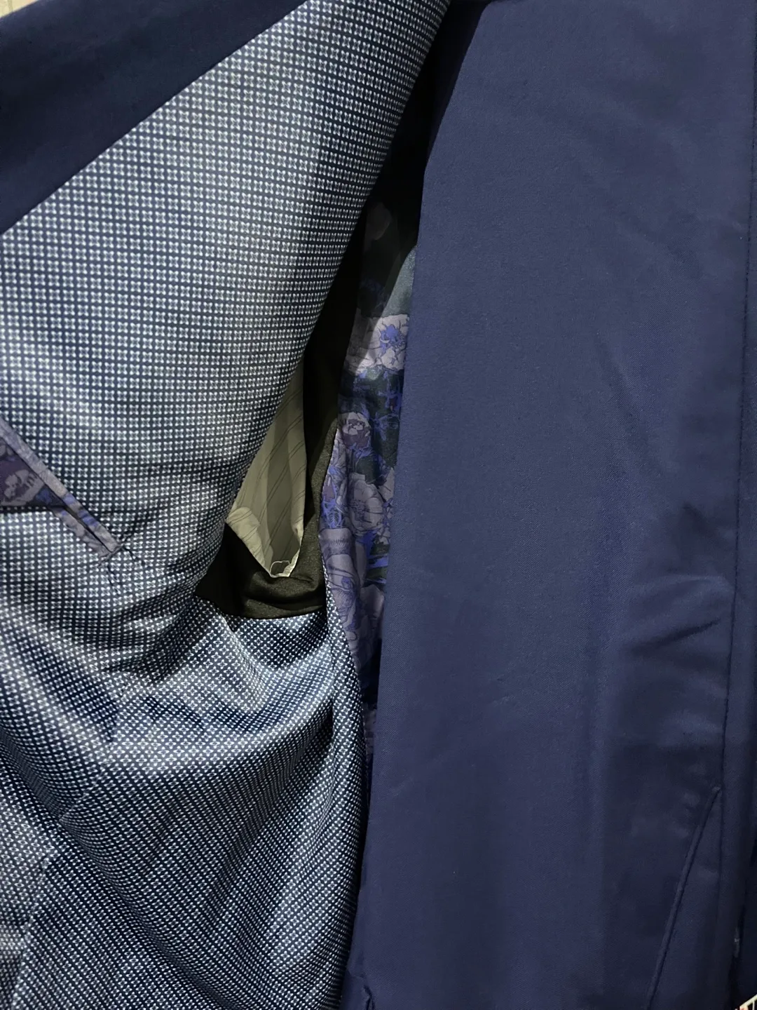 Soul of London Slim Fit Suit - Size 54 Tall image indicator(5)