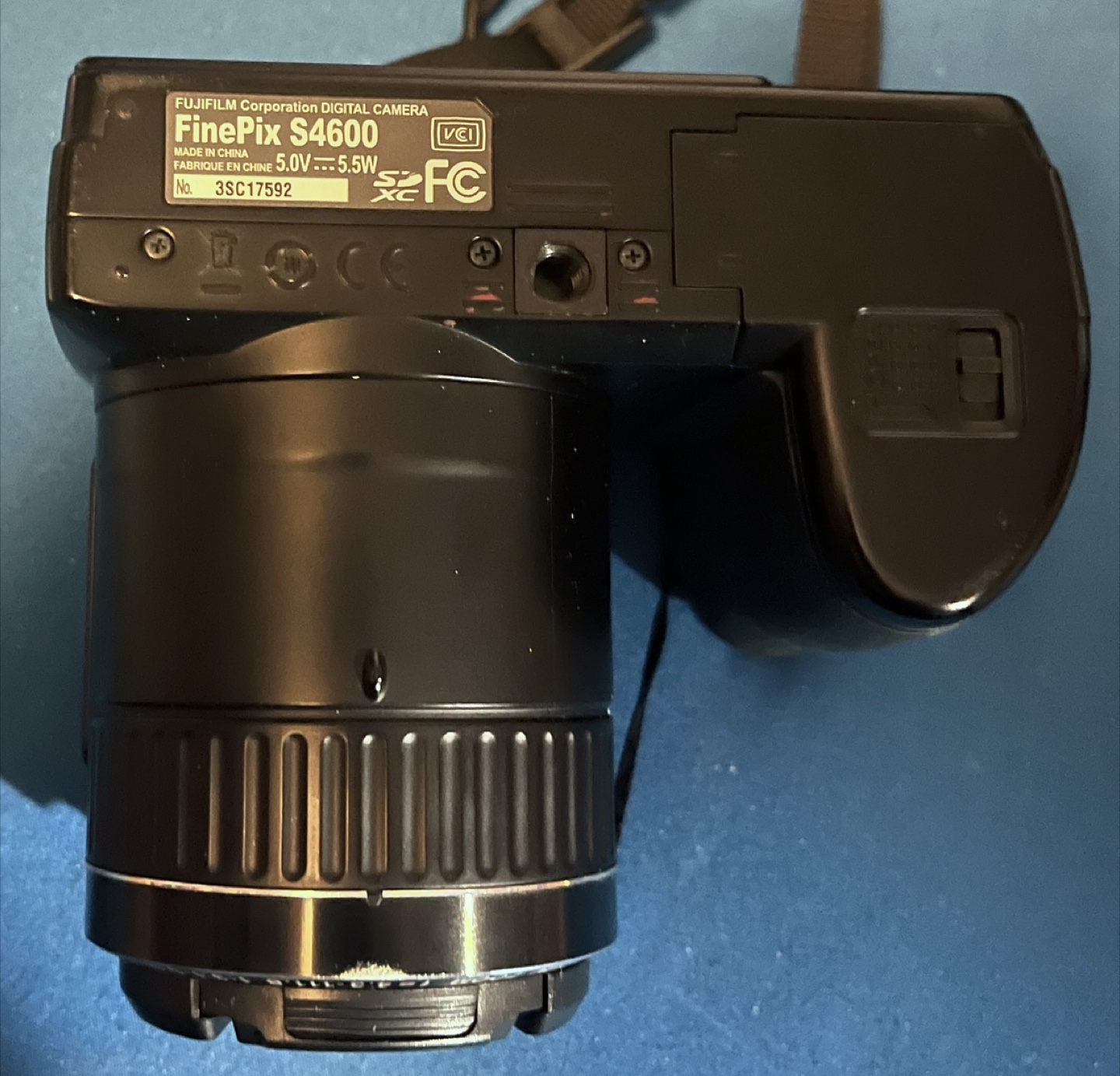 Fujifilm FinePix S4600 Digital Camera - photo 2