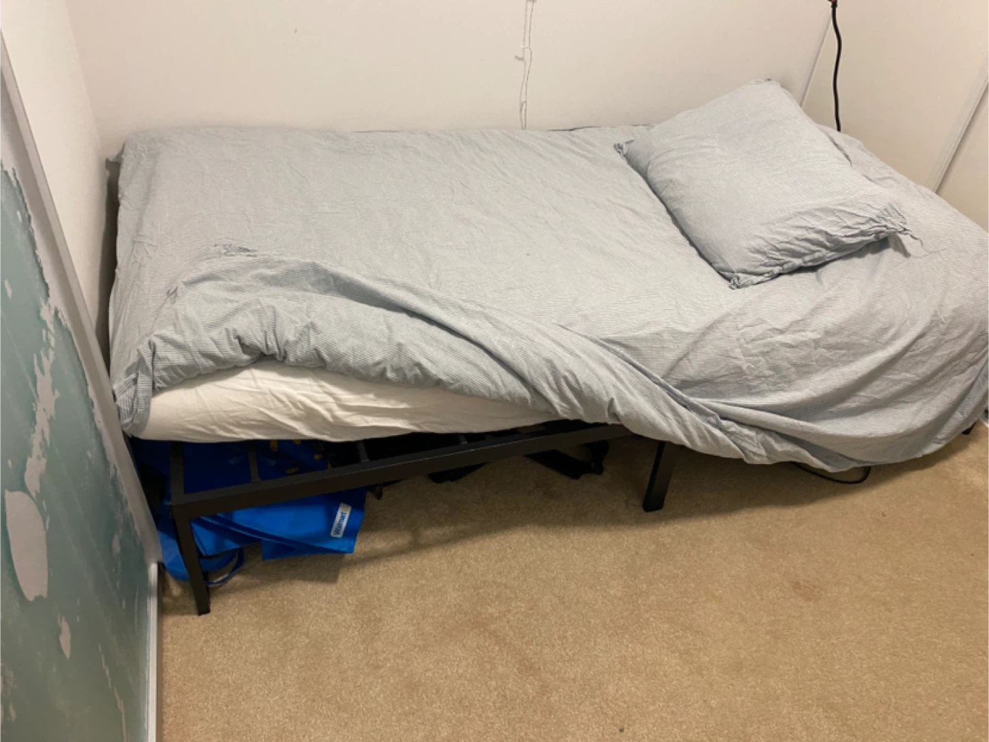 Twin Bed Frame & Mattress