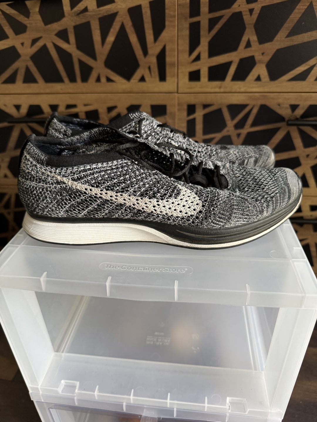 Nike Flyknit Racer Oreo Size 12